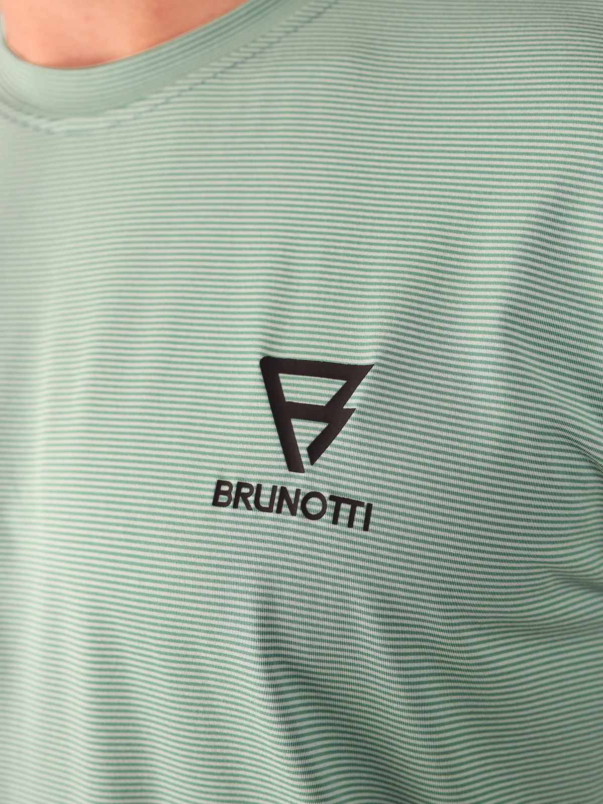 Aquarider Men Quick-Dry T-shirt | Bottle Green - Image 6