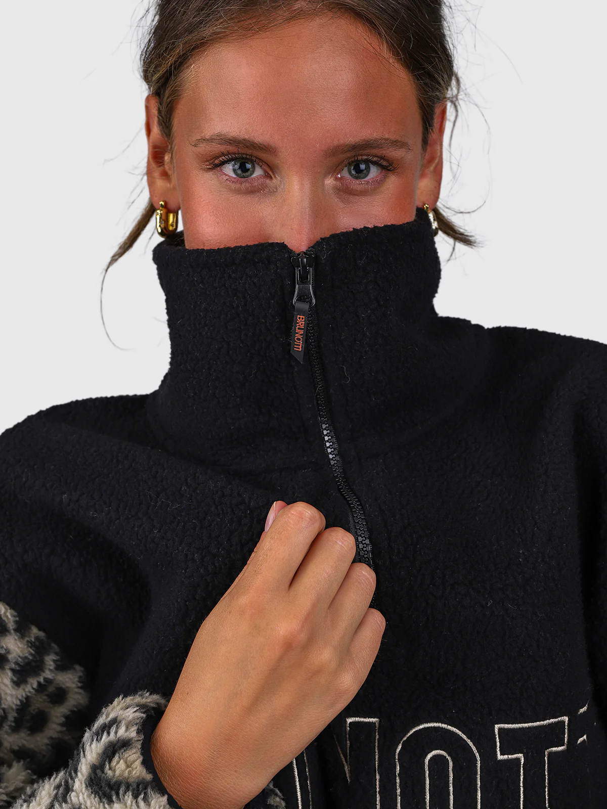 Chondra-Print Women Fleece | Wild Thing Fungi - Image 11
