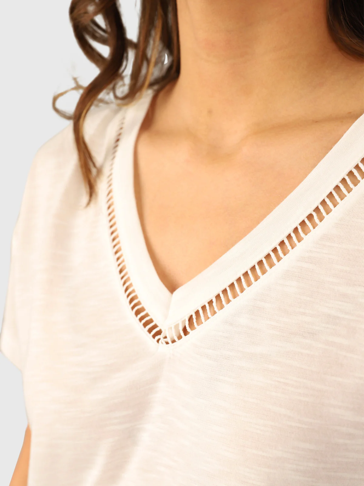 Duya Women T-shirt | Cream - Image 6