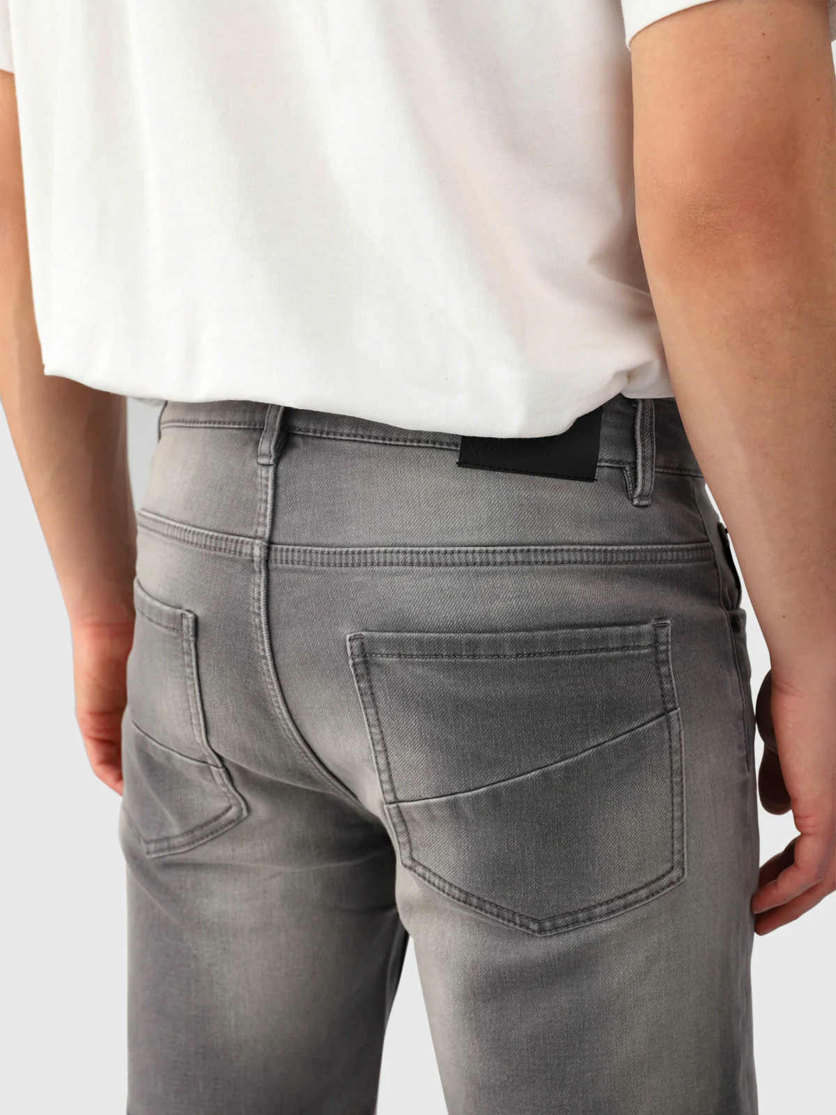 Hangtime Men Jog Jeans | Mouse - Image 6
