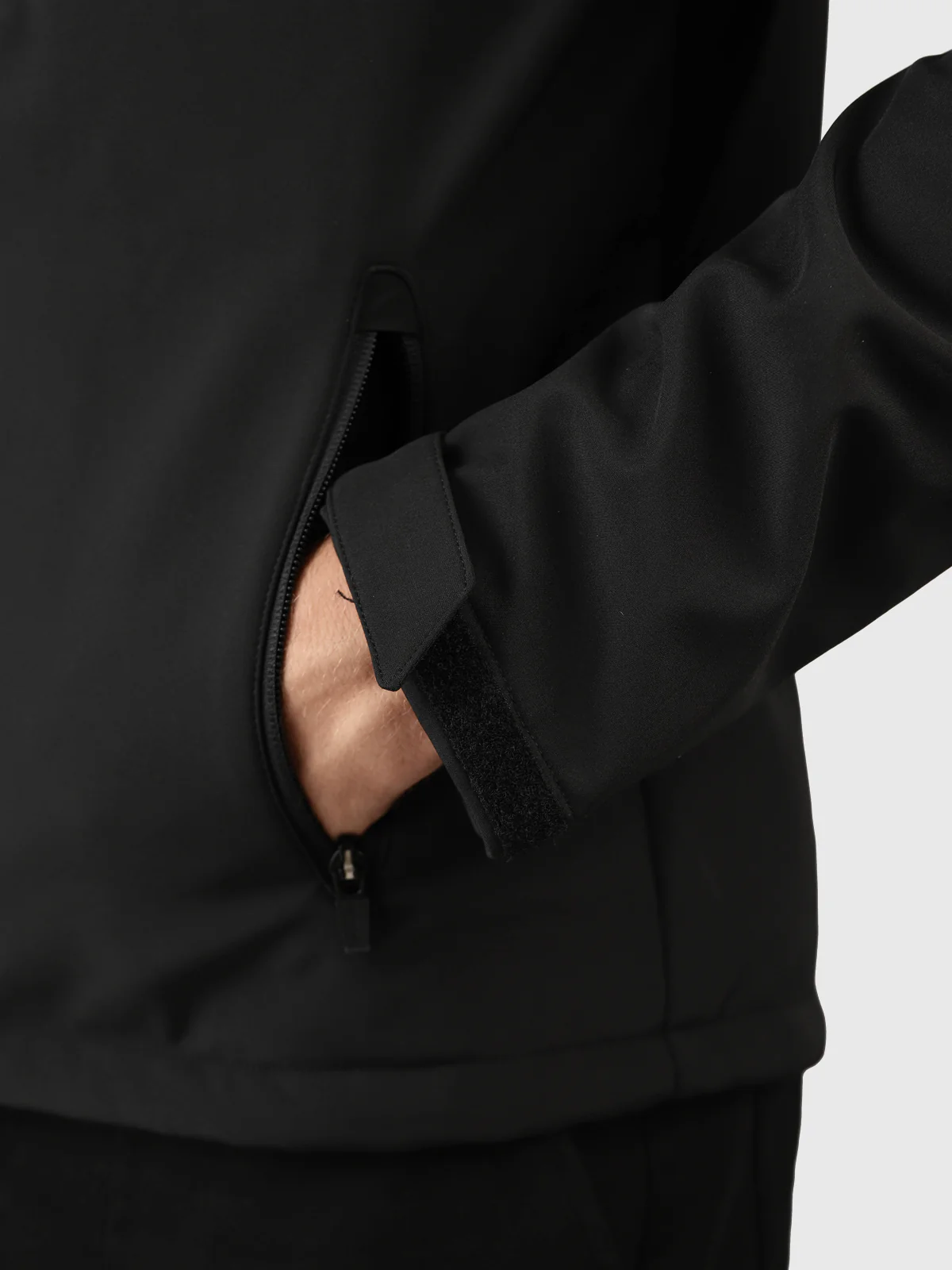 Mib-N Men Softshell Jacket | Black - Image 10