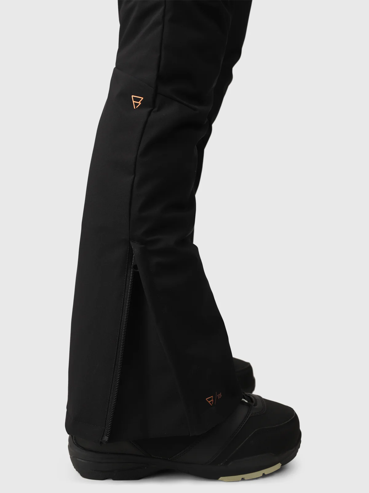Whitewater Women Snow Pants | Black - Image 7